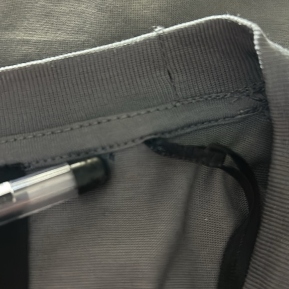 Limitato - Picture 6 of 8